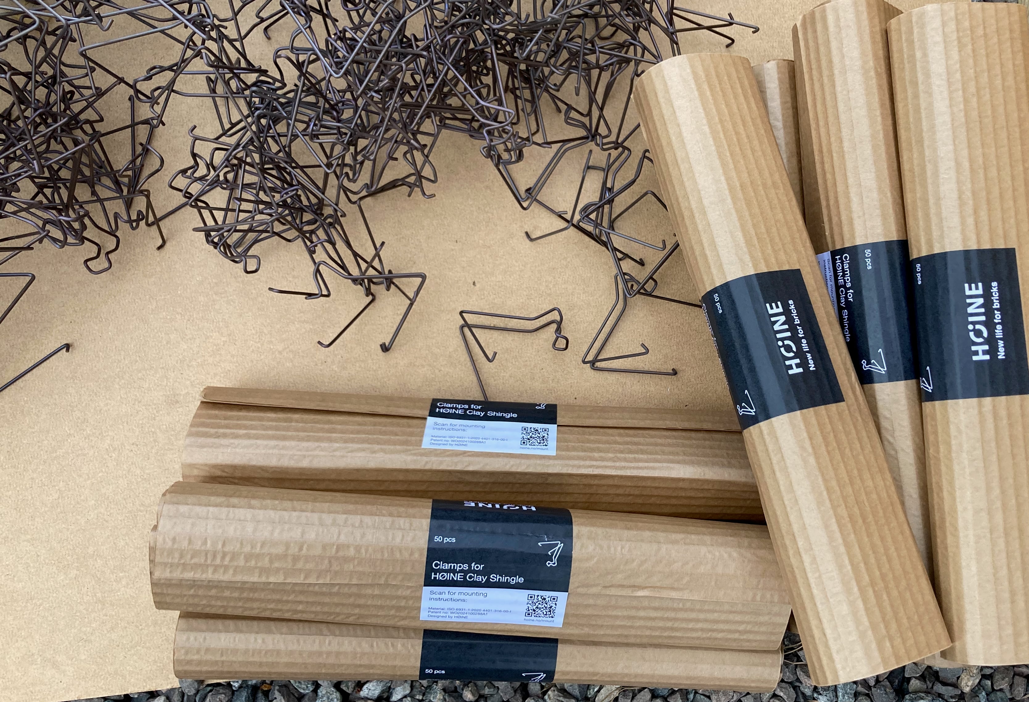 HØINE Clay Shingle_clamp packaging.jpg