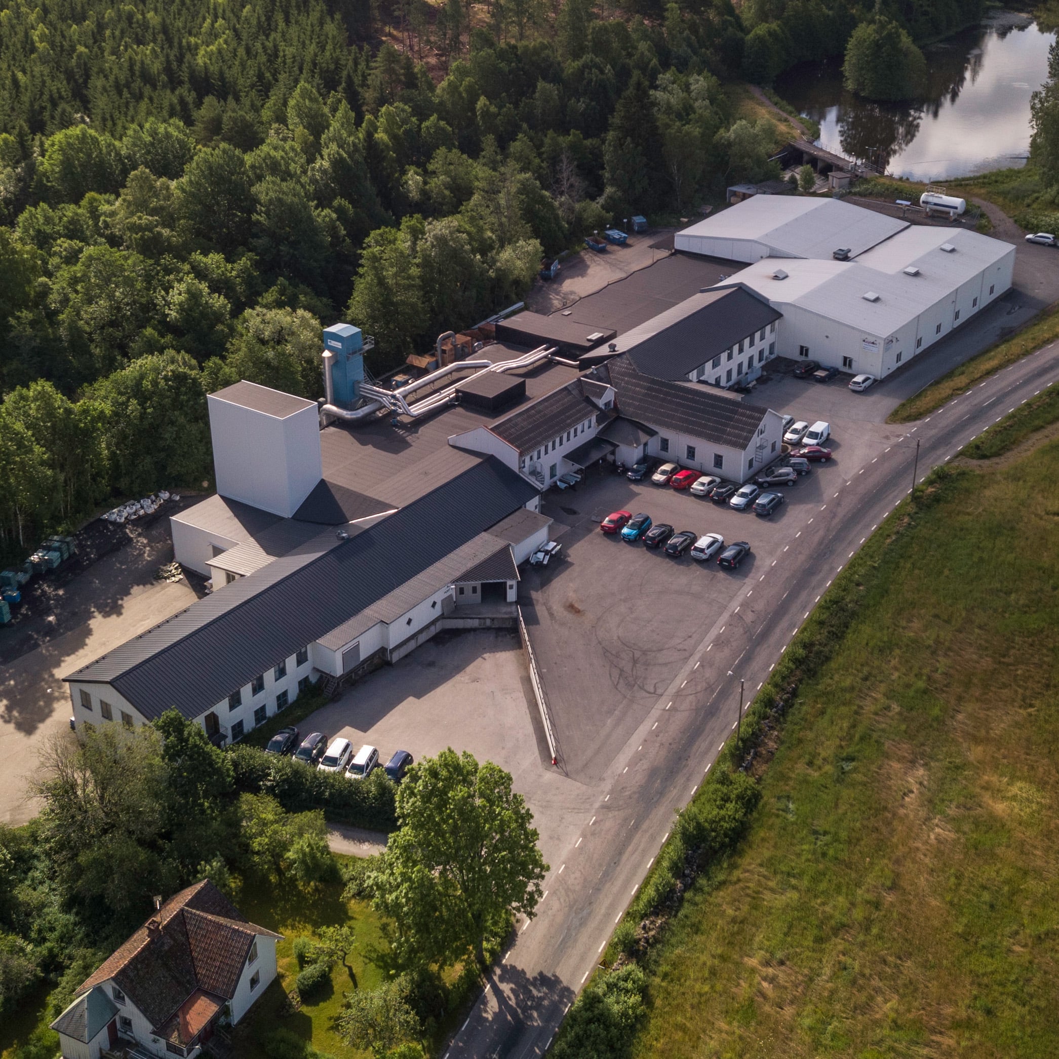 Herrljunga fabrik-1x1.jpg