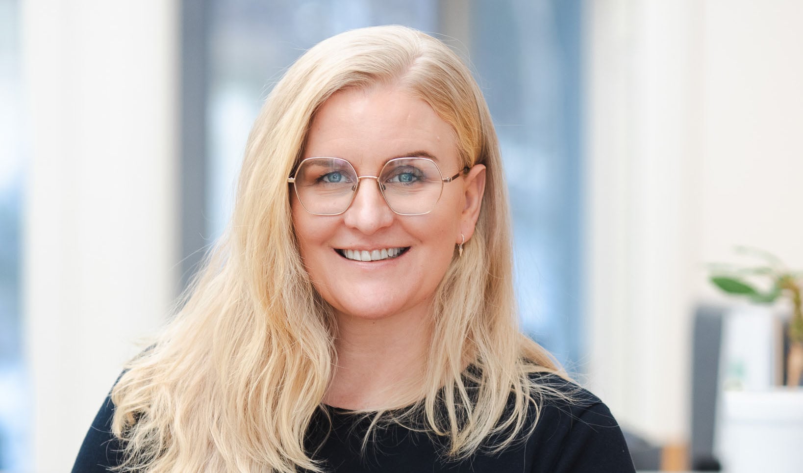 Ingrid Walter_1.7.1.jpg