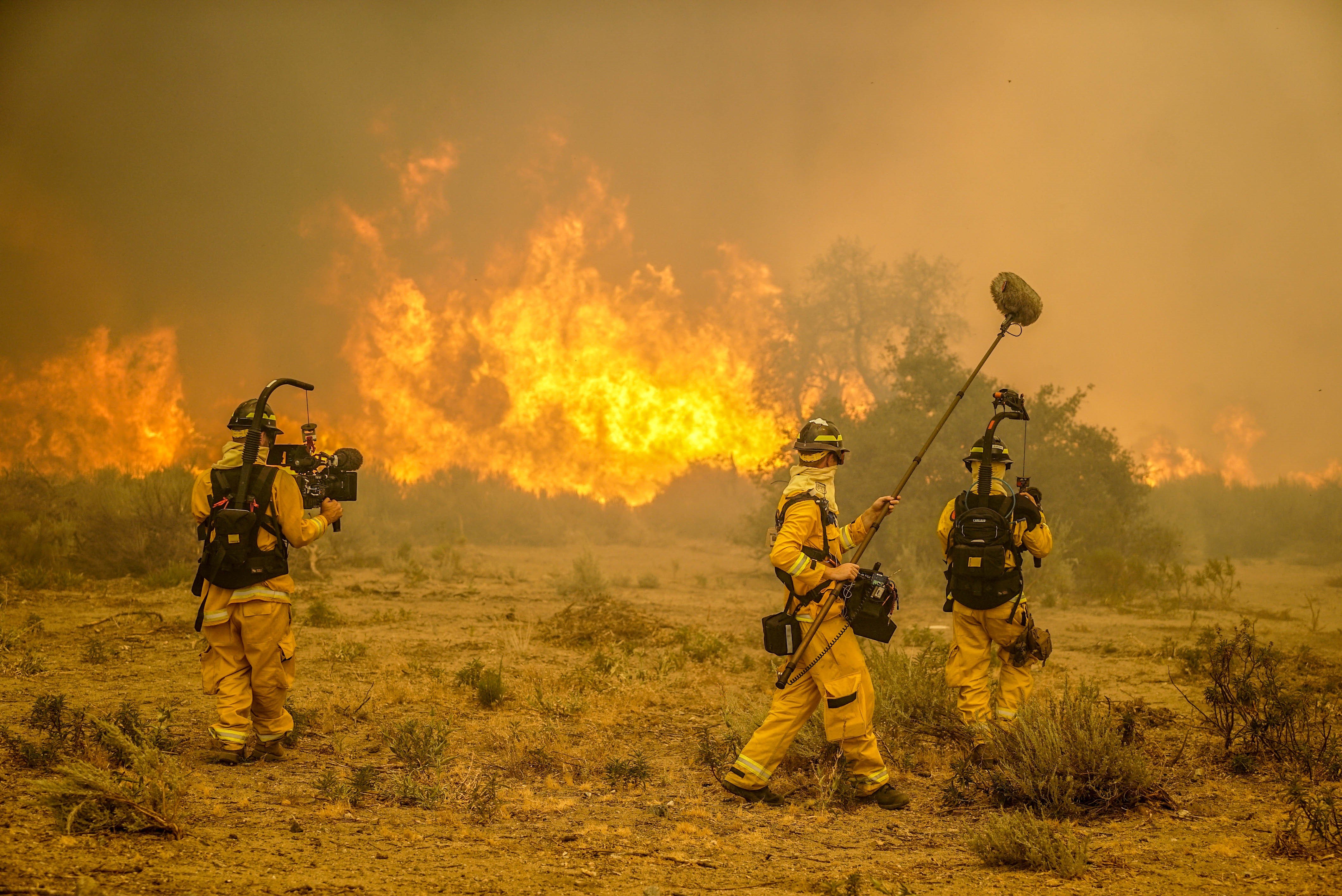 moviemaking-fire-chasers-ergonimic-carmera-rigs.jpg
